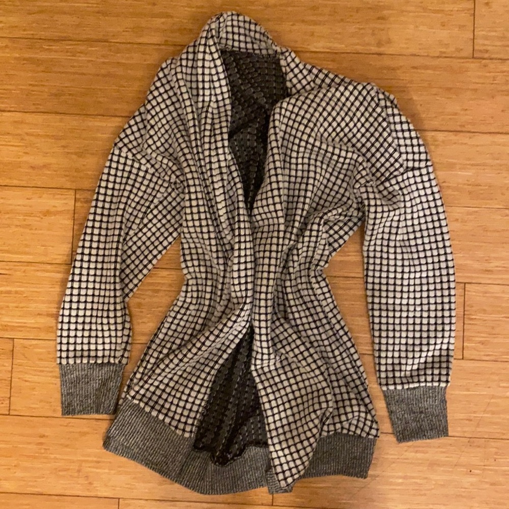 Super Cute Checkered Duster- Warm!